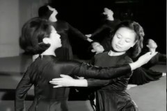 현대 무용 발표회 이미지