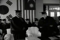 박정희 대통령 중소기업은행 방문 이미지
