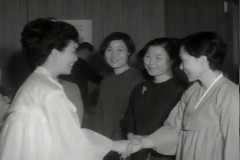육영수 여사 수행 이미지