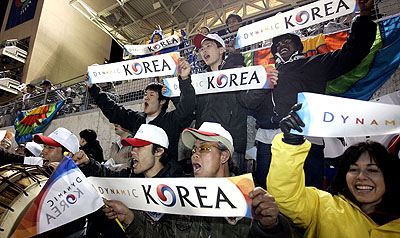 미국 애너하임에서 열린 WBC 한국과 일본 준결승전 응원모습 이미지