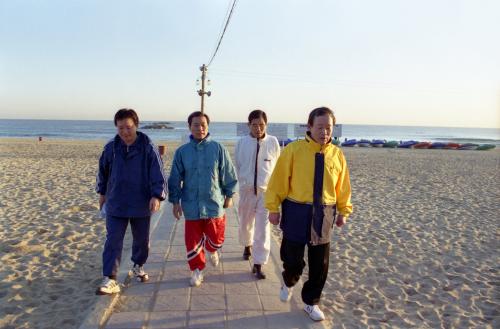 오인환 공보처장관 조깅 및 오죽헌 방문 이미지