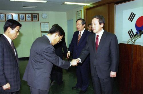 오인환 공보처 장관 이임식 이미지