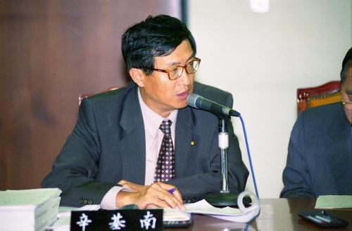 99 국정홍보처 국정감사 이미지
