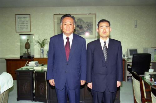 이택석 국무총리 비서실장 김창훈 6급 상당 임명장 수여식 이미지