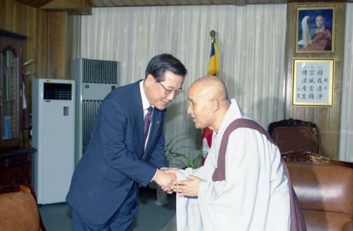박준영 국정홍보처장 조계종 총무원장 접견 이미지