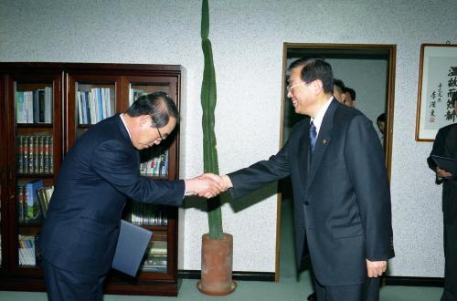 김호식 국무조정실장 박철곤 국장 외 2명 임명장 수여식 이미지