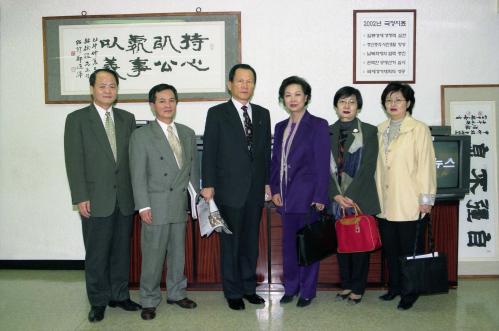 신중식 국정홍보처장 한국여성유권자연맹 회장단 접견 이미지