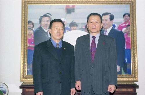신중식 국정홍보처장 WTL 사장 접견 이미지