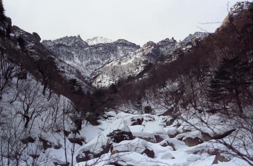 금강산과 교예단 스케치 이미지