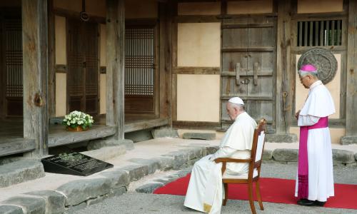 프란치스코 교황 김대건 신부 생가 헌화·기도 이미지