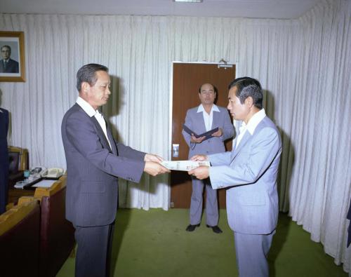 이광표 문화공보부 장관 임명장 수여식(기획관리실장: 김동호, 비상계획관: 서범수) 이미지