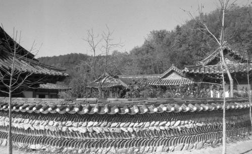 민속촌(베짜는 여인) 이미지