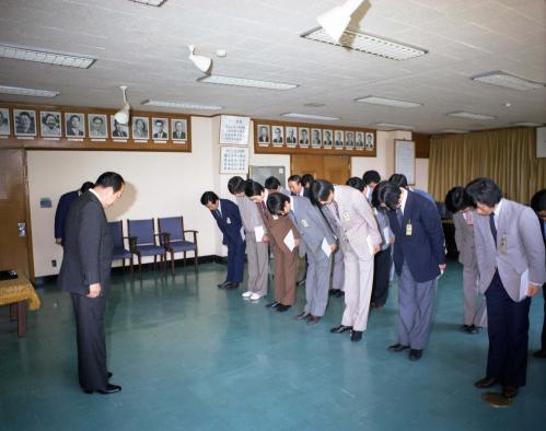 4, 5 급 공무원 임명장 수여식 이미지