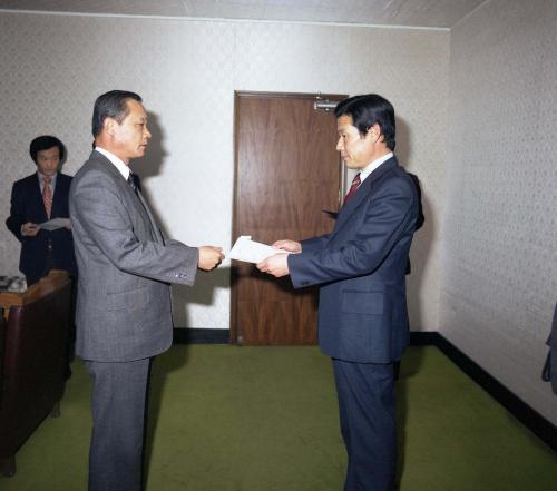 이한흥 종무2과장 임명장 수여식 이미지