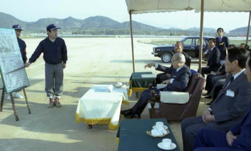 유창순 국무총리 88올림픽고속도로 현장 시찰 이미지