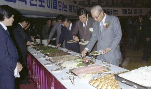 유창순 국무총리 강원도 제8차 안보회의 리셉션 오찬 이미지