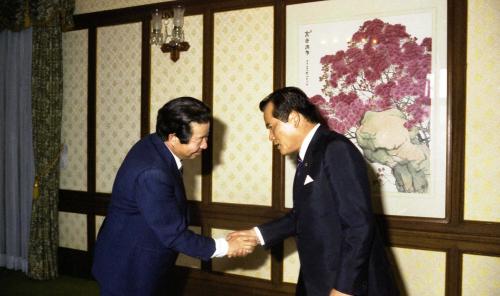 김상협 국무총리서리 서울88올림픽 사무총장 접견(조상호) 이미지