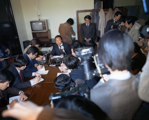 이진희 문화공보부 장관 김대중 석방 관한 특별성명 발표 이미지