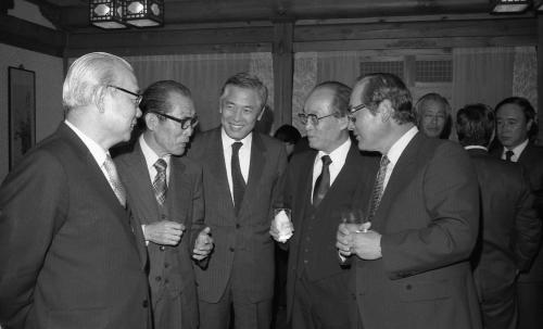 유창순 국무총리 3당3역을 위한 만찬(민정, 민한, 국민) 이미지