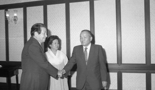 김상협 국무총리서리 아시아약학회의회장 접견 이미지