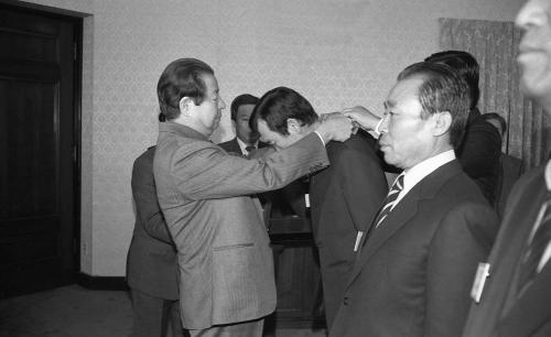 김상협 국무총리 을지연습 유공자 포상식 이미지