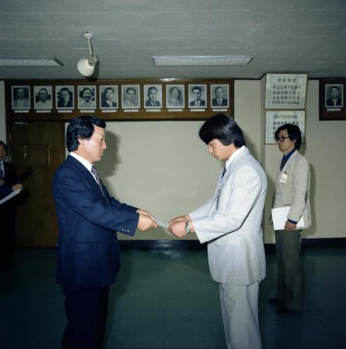 허문도 문화공보부차관 학예연구관 임명장 수여(4명) 이미지