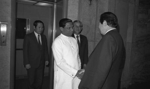 김상협 국무총리 스리랑카 수상 접견 이미지