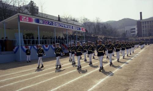 진의종 국무총리 제32기 경찰종합학교 졸업식 참석 이미지