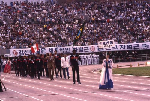 제13회 대통령배 국제축구대회(한국 VS 서독) 이미지
