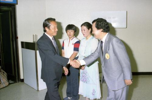 이진희 문화공보부 장관 LA 코리아프라자 개관 참석 후 귀국 이미지