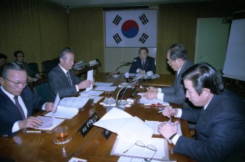 신병현 국무총리 권한대행 국토건설종합대책회의 이미지