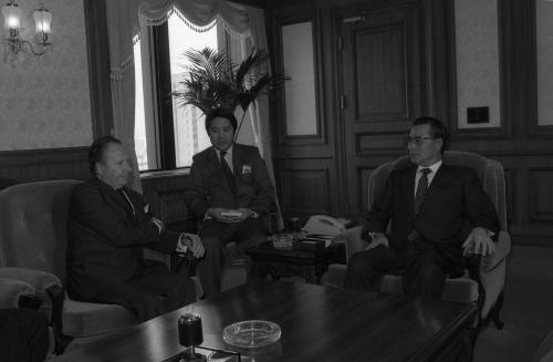 진의종 국무총리 유럽연합(EU) 집행위원장 접견 이미지