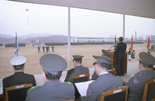 노신영 국무총리 1985년 학군사관후보생 임관식 참석 이미지