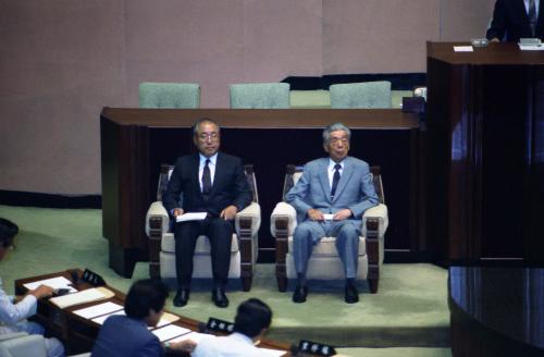 노신영 국무총리 127회 임시국회 연설 이미지