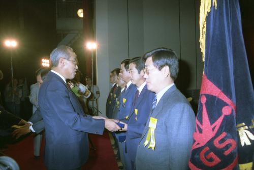 노신영 국무총리 전기통신 100주년 기념식 참석 이미지
