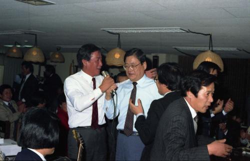 이원홍 문화공보부 장관 직원 송년 회식 이미지