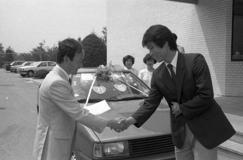 축구선수 조민국 심장재단에 승용차 기증 이미지