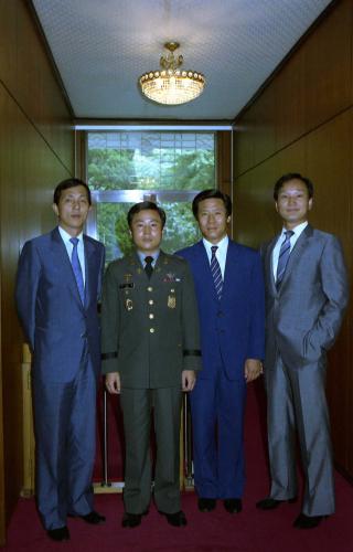 청와대 부속실 전출신고(홍부관) 이미지