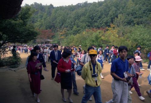 제10회 아시아경기대회 취재 외신기자 산업시찰 이미지