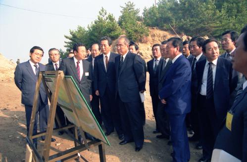 노신영 국무총리 금강 하구언 시찰 이미지