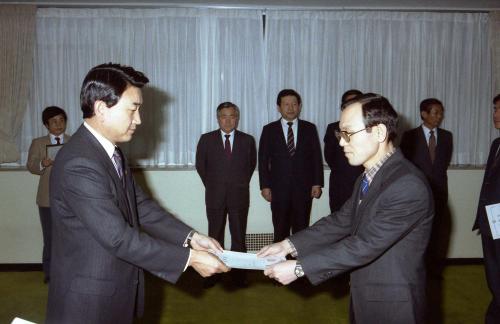 최창윤 문화공보부 차관 성길영 외 9명 임명장 수여식 이미지