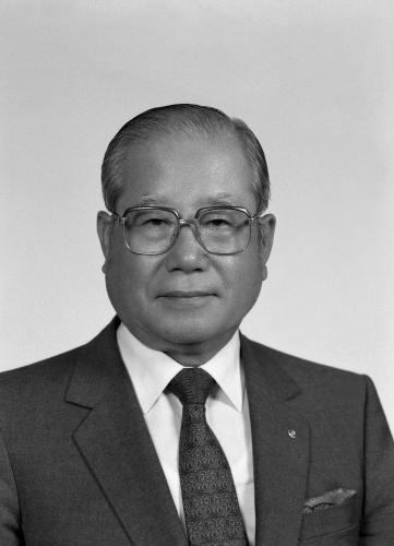 김정렬 국무총리 내외분 인물 이미지