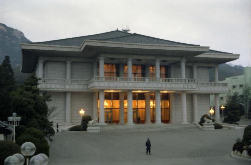 청와대 영빈관 야경 이미지
