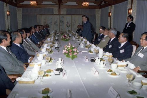 이현재 국무총리 전문대학장을 위한 만찬 이미지