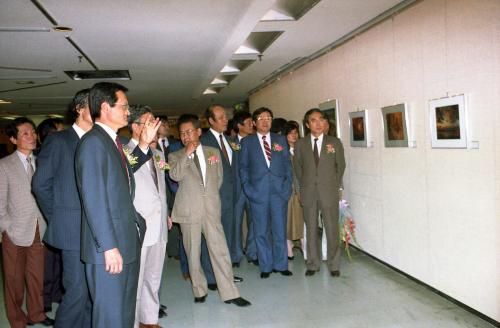 정동영 예술국장 KBS 사진대전 참석 이미지