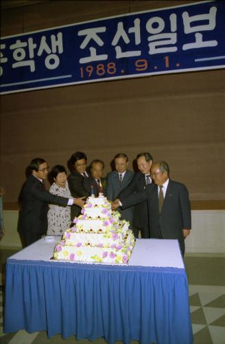 이현재 국무총리 중학생조선일보 창간 리셉션 참석 이미지