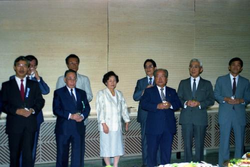 정한모 문화공보부 장관 일본 가부끼 관람 리셉션 참석 이미지