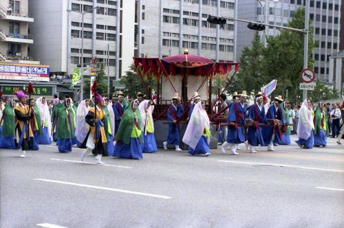 88 서울올림픽대회 문화예술축전 어가행렬 및 퍼레이드 이미지