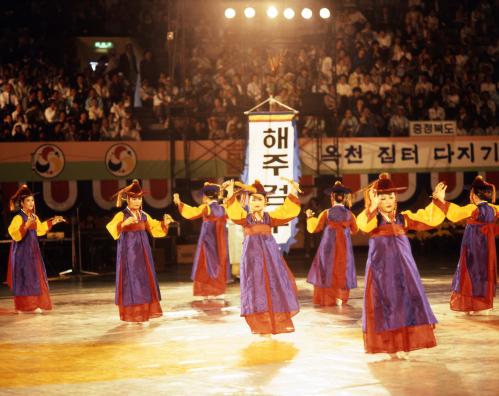 제29회 전국민속예술경연대회(민속무용) 해주 검무(황해도) 이미지