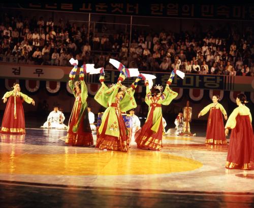 제29회 전국민속예술경연대회(민속무용) 동래고무(부산직할시) 이미지